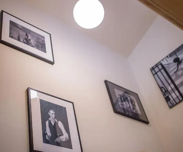 62 Design House * Porto