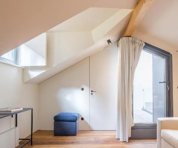 Apartment 62 Design House Porto