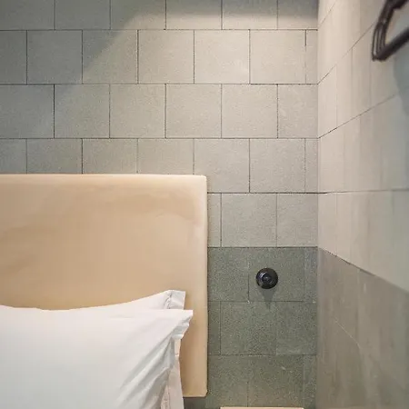 Appartement 62 Design House *