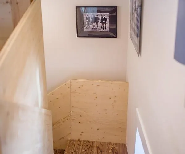 דירה 62 Design House *