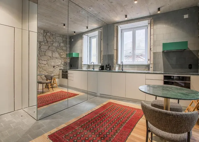 דירה 62 Design House